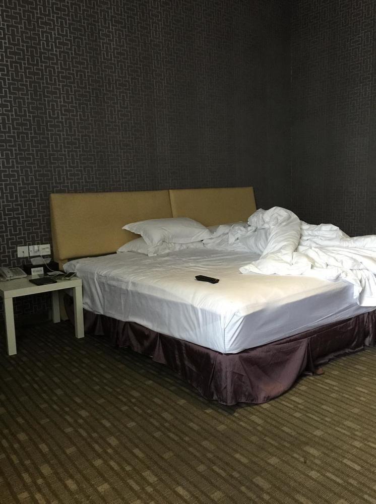 Shenzhen Luohu Art Hotel, Dongmen Shopping Center Extérieur photo